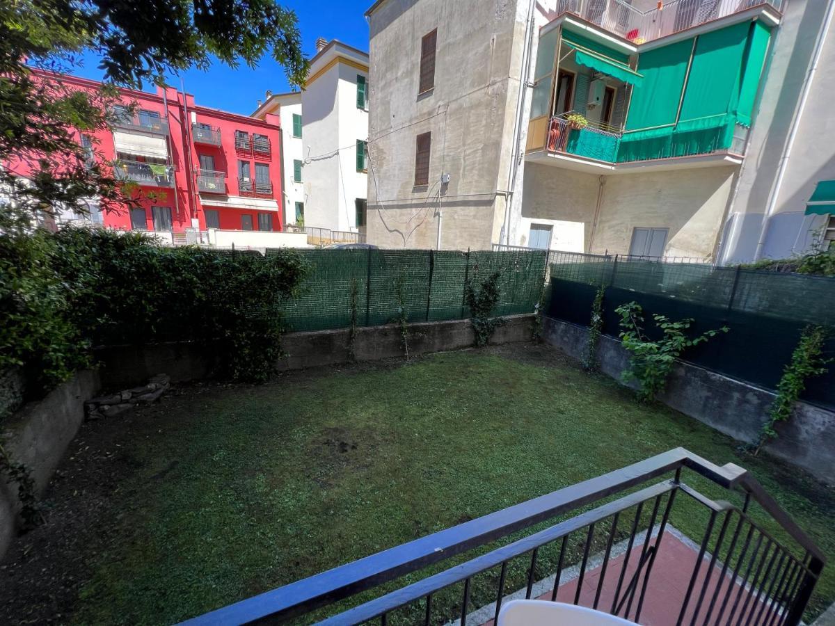 Manubella Appartamento 5 Vani Con Giardino Ла-Спеція Екстер'єр фото